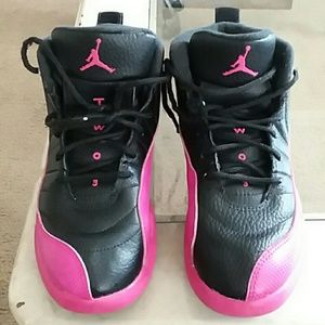 Jordan Retro 12 kids